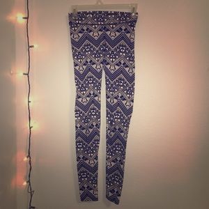 Tribal print leggings